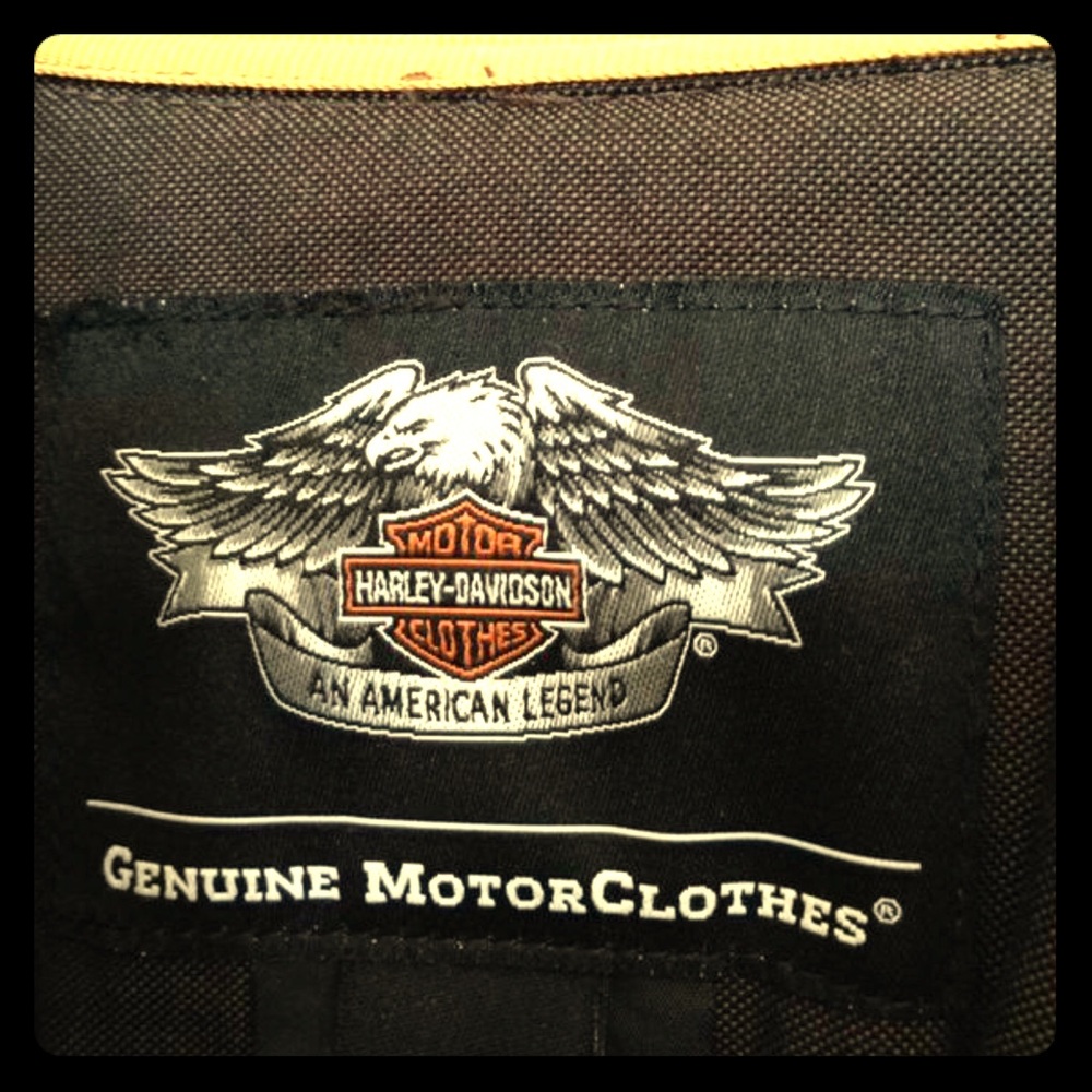 Harley Davidson Authentic Embossed Button Up